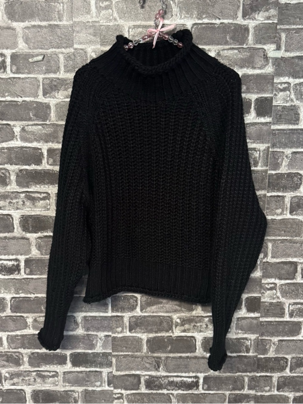 En Saison Ribbed Knit Turtleneck cowl Sweater black acrylic